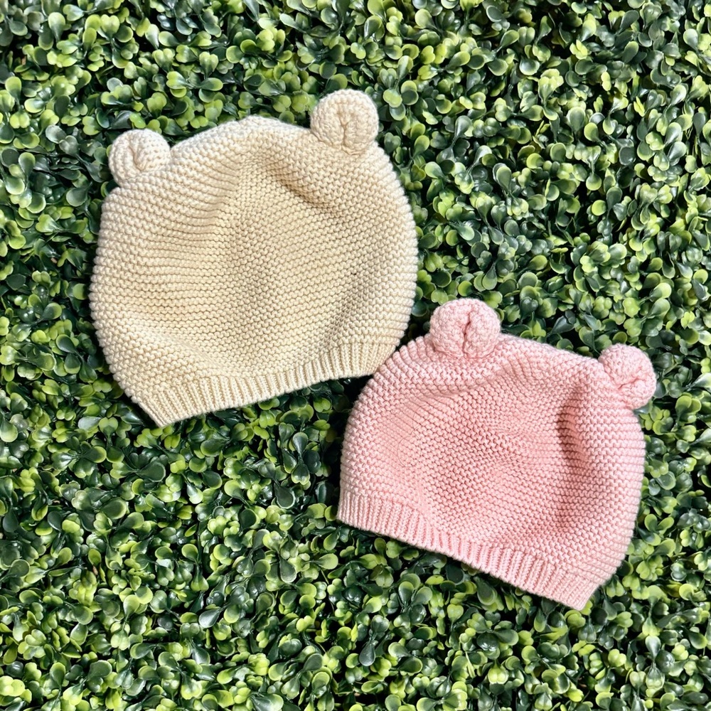 Set of 2 BABY GAP Hats